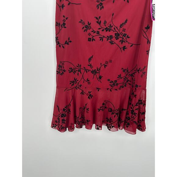 Exact Change Y2K Red Floral Midi Skirt Size M NWT Deadstock Vampire Whimsigoth - Picture 3 of 6